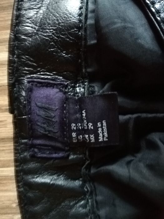 Pantaloni piele naturală 100 %, de damă, masura 29.