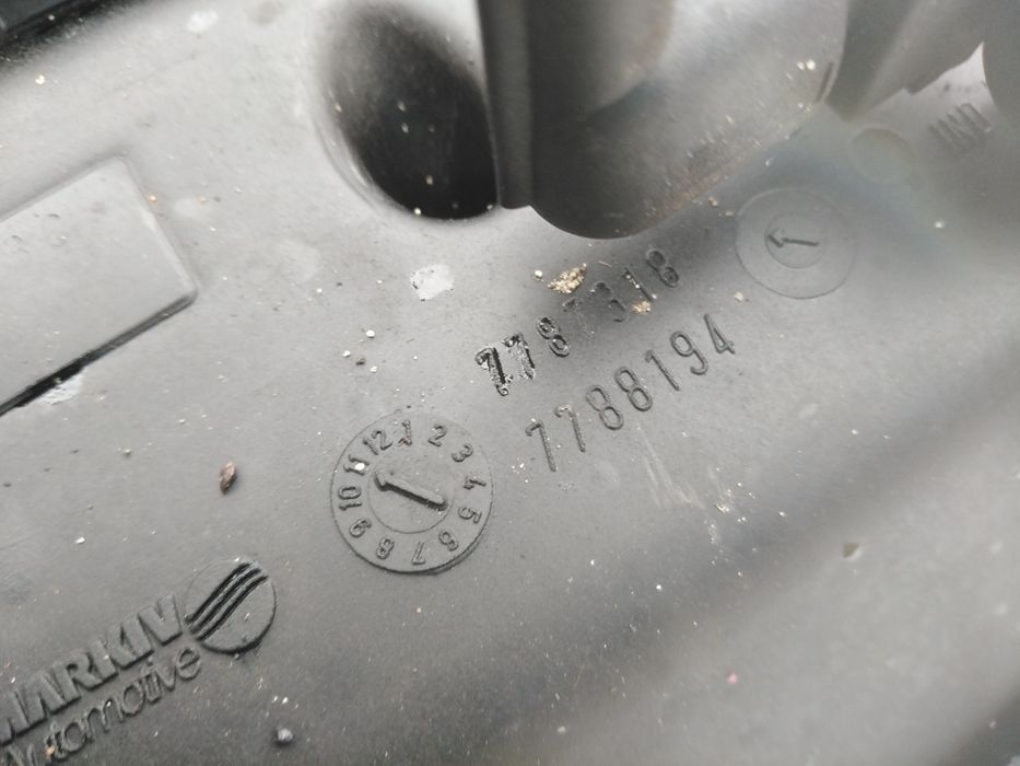 Galerie admisie cu clapete , BMW Seria 3 E46, motor 2.0 D, 150 Cp