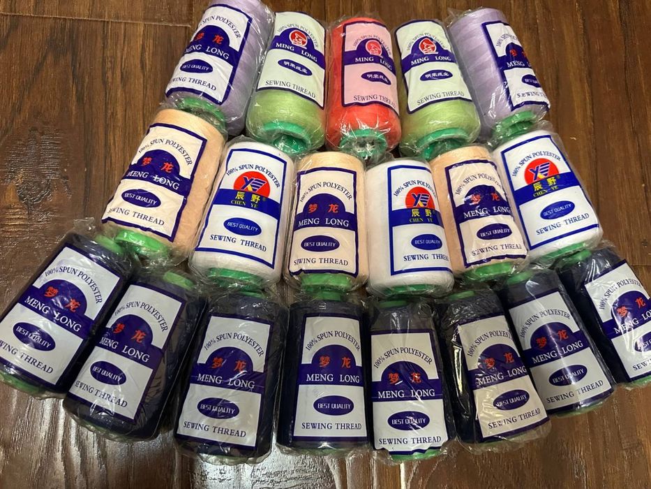 Нитки для шитья. Новые. 19 шт за 200 000 сум