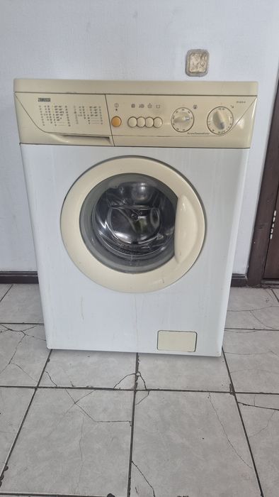 Продам стильный машинку