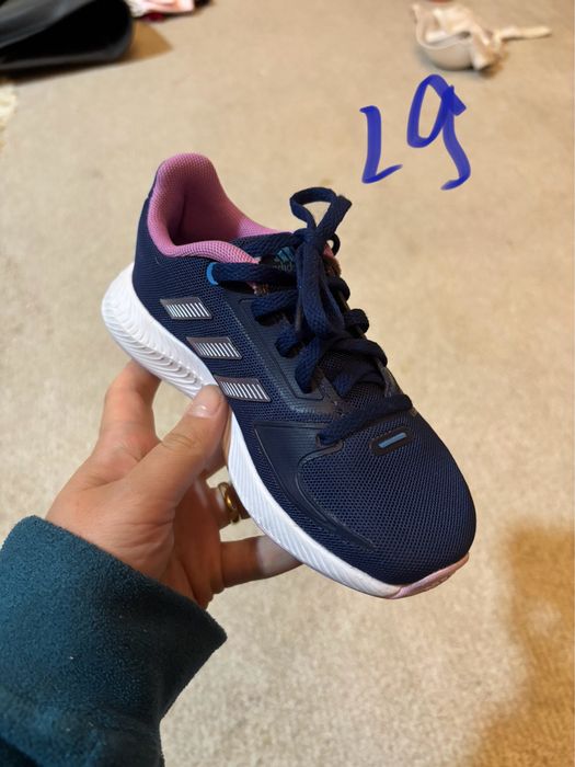 Adidasi adidas 29