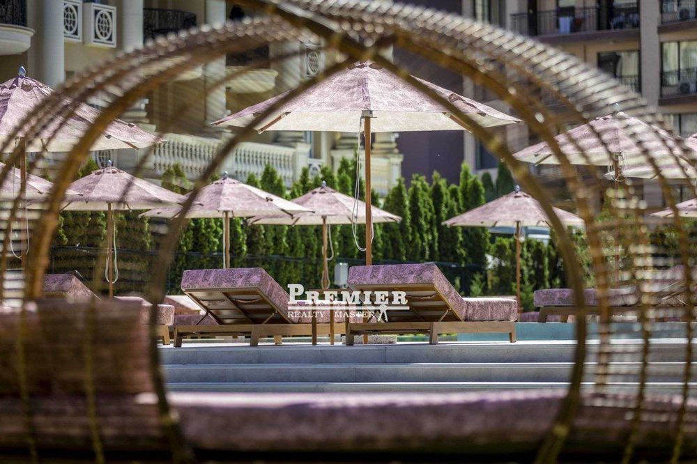 Тристаен апартамент в нов комплекс, само на 300 метра от плажа