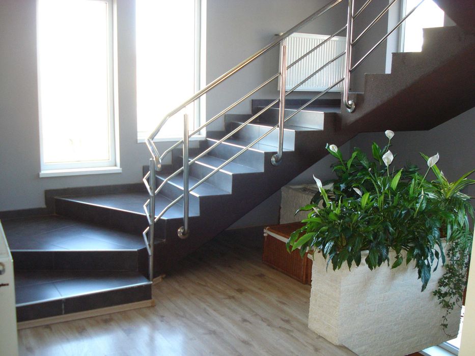 Casa Vila  SPE, 320mp, teren 2700mp, teren flexibil