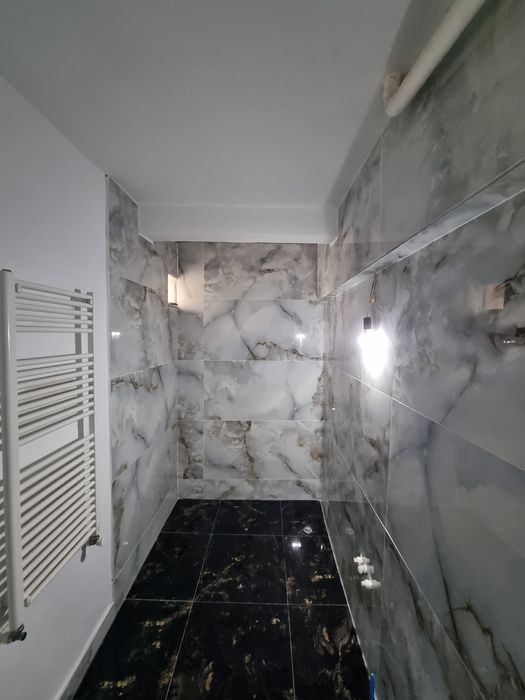 Apartament de vânzare (renovat stil modern)