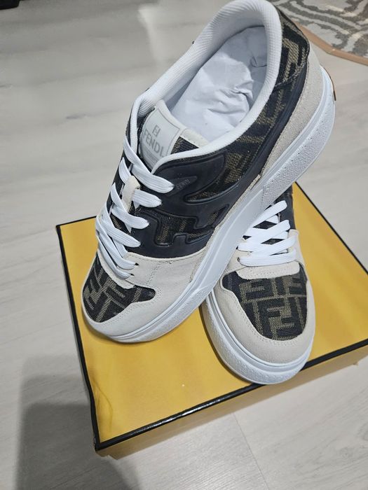 Обувки Fendi Sneakers