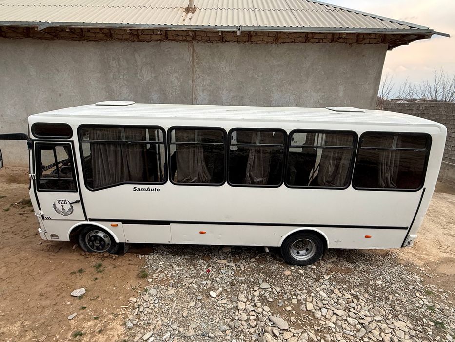 Tayyor yurib turgan Isuzu avtobus sotiladi!