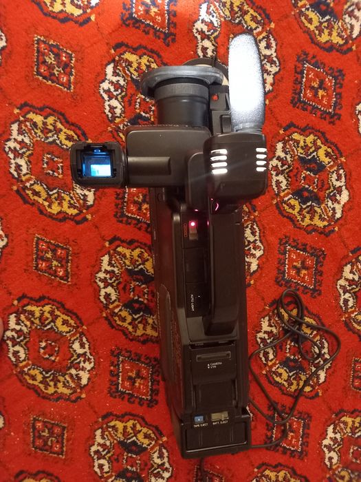 Panasonic M3000 sotiladi