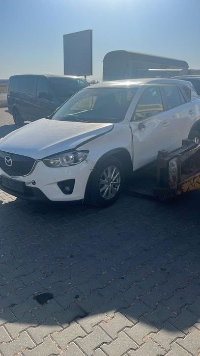 Dezmembram Mazda CX-5 2.2 diesel 4x2 din 2015