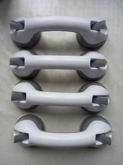 вакуумни дръжки за баня