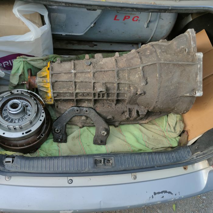 Коробка автомат на bmw e34 АКПП 5hp18