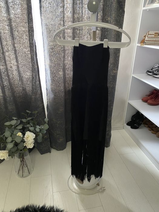 Rochie eleganta cu franjuri