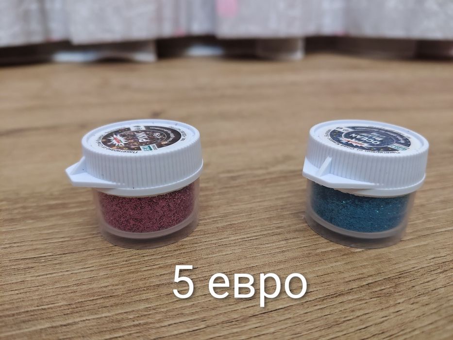 Украса за парти (Моминско или тематично )