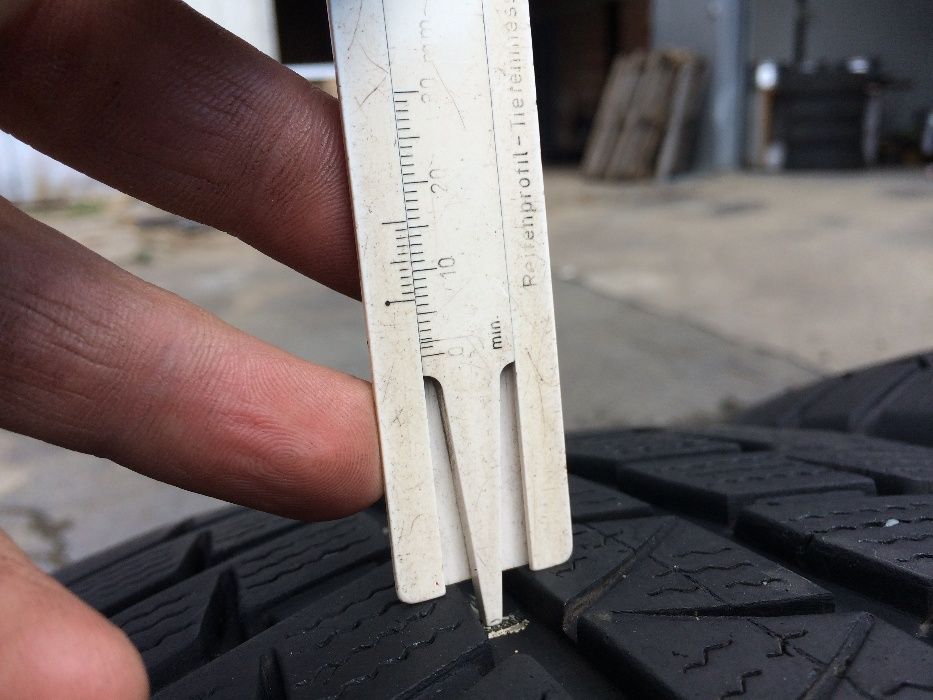 225/65/17 Фалкен ДОТ 2013 г