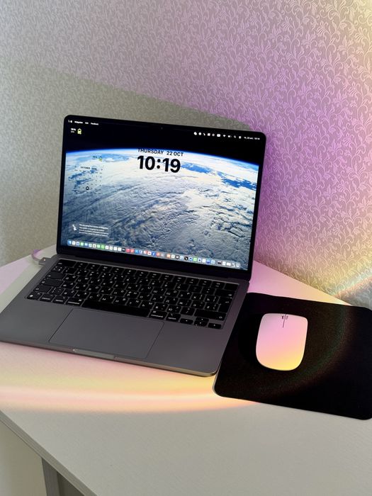 Продам MacBook Air M2