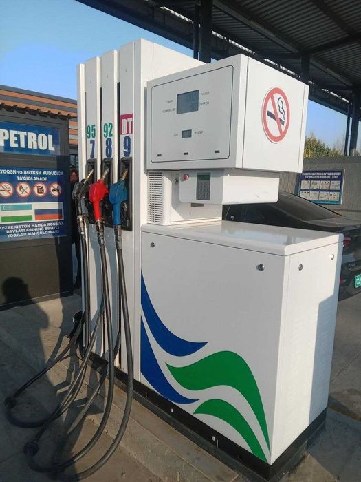 Бензакалонка Lukoil.Бензоколонка BENZAKOLONKA  1. 2. 6. 8.рукавные AZS