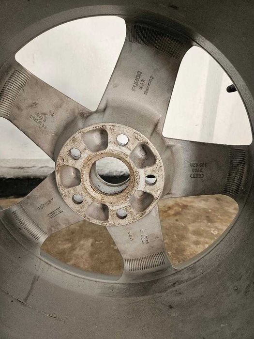 Vand 1 buc. roata rezerva Audi 235/45 R17 (Janta si anvelopa)
