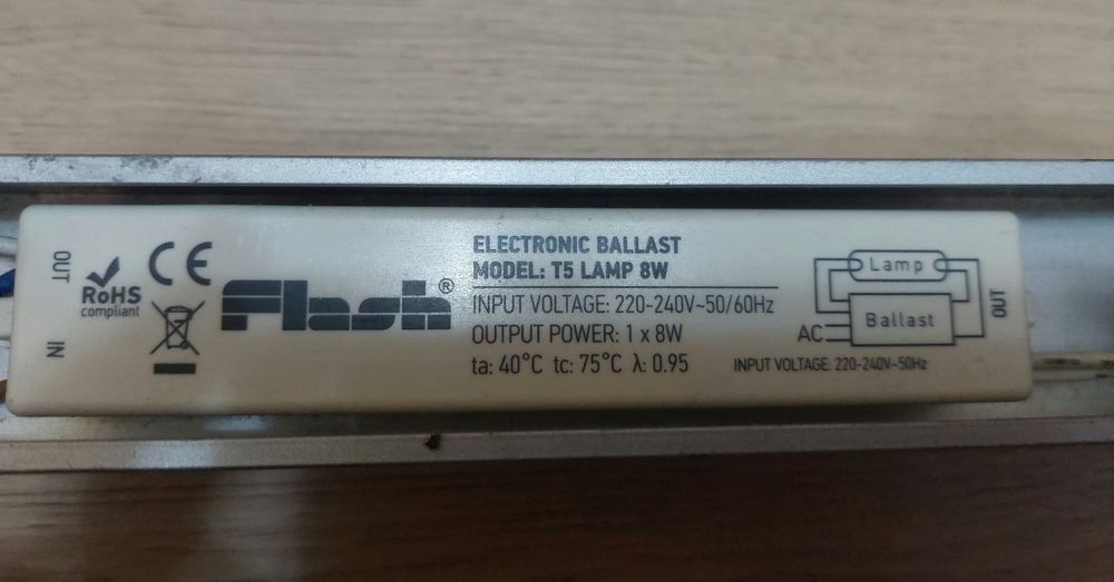 Aplica cu neon 8 w  - 220v