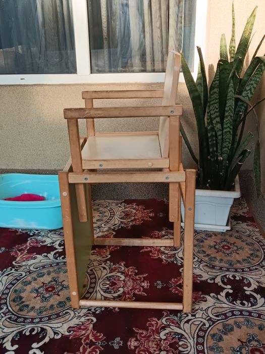 Продаю стульчик детский