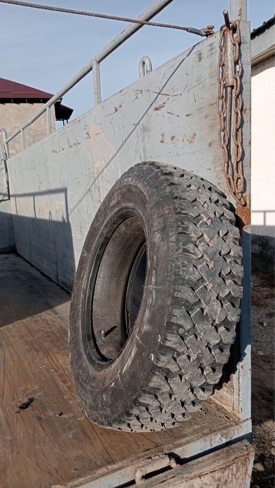 Продам Покрышку всесезонка 2 шт