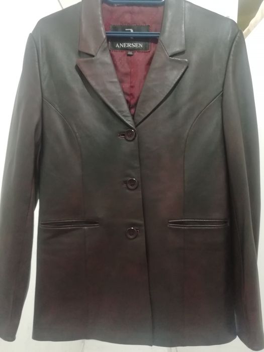 Пиджак кожаный, женский