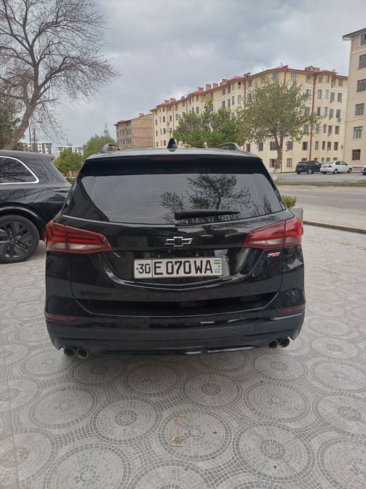 Chevrolet Equinox — қулайлик, куч ва нуфуз бирлашган автомобиль.