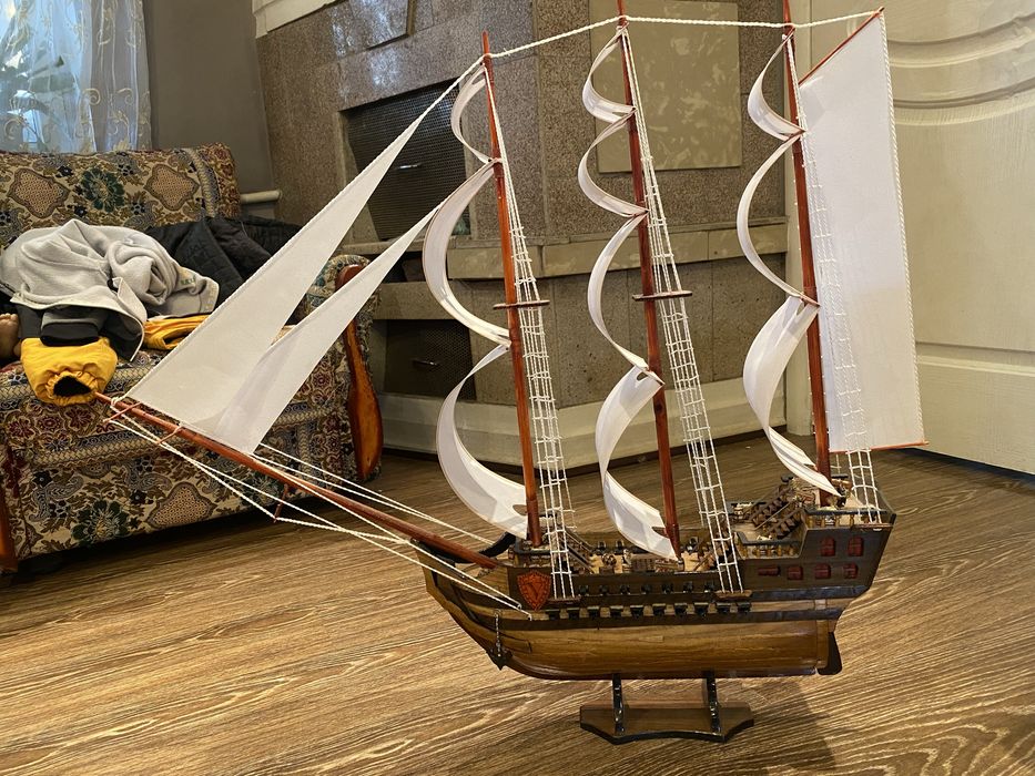 Модели парусных кораблей