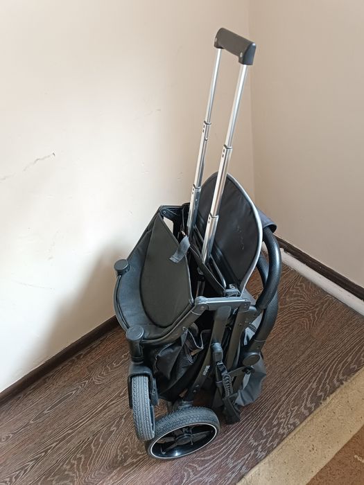 Продам коляску, всесезонная