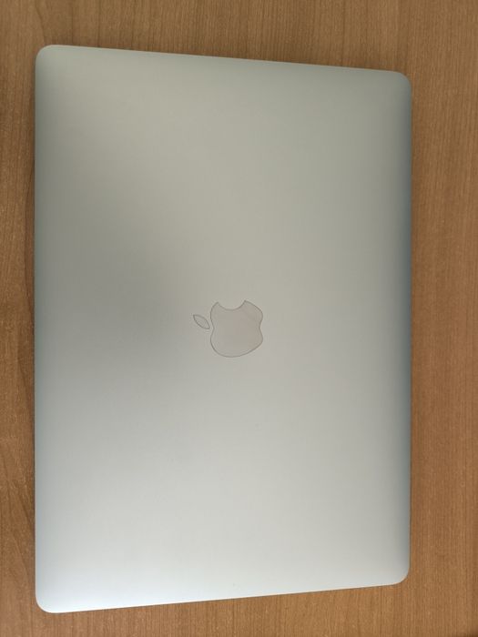 Macbook air m1 8/256