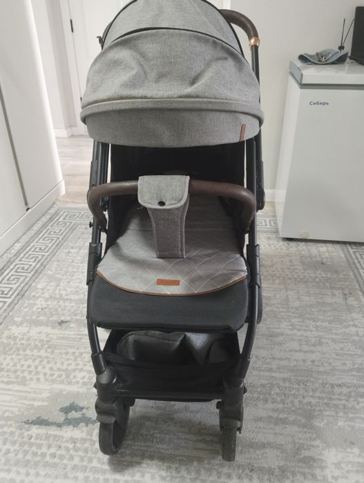 Продается б/у коляска