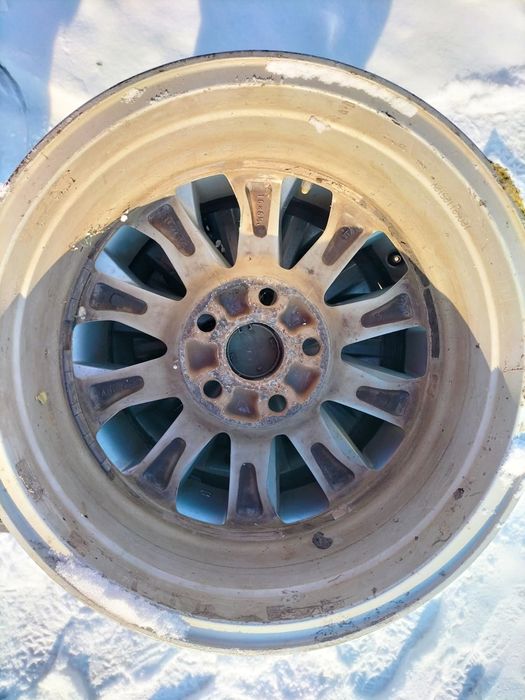 Диски R16, на Camry