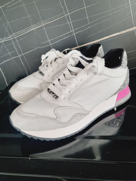 Дамски маратонки geox