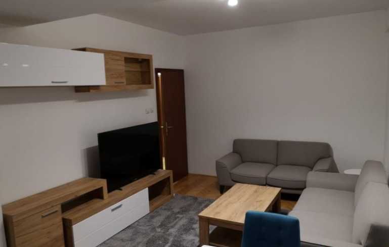 Дава се под наем Двустаен апартамент в Пловдив, Централна гара - 60 кв.м за 204 € - Снимка #7