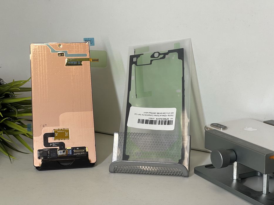 Оригинален дисплей за Samsung S25 Ultra SM-S938B Service Pack