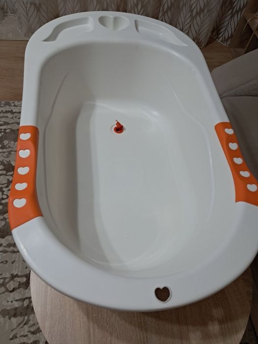 Вана за бебче без никакви забележки.