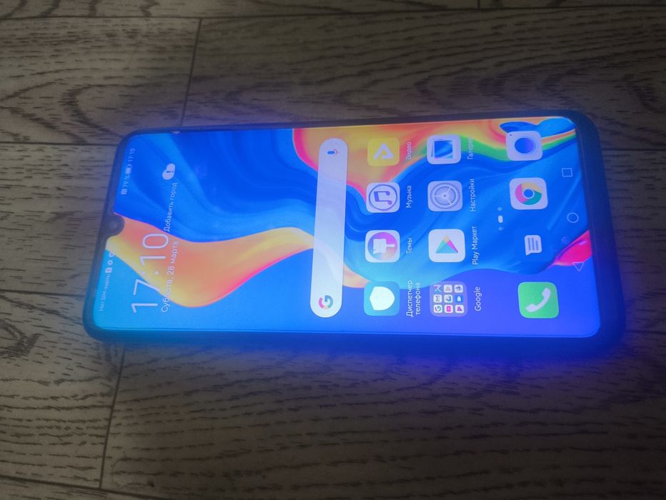 Телефон Huawei p30 lite