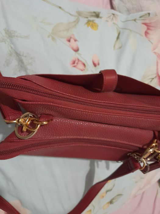 Пролаю сумки разные