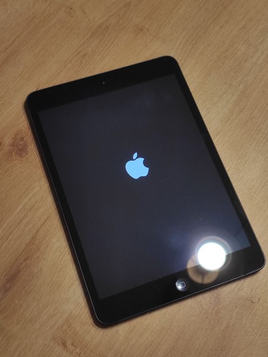 Tableta Apple iPad Mini 16gb 8 inch Wifi