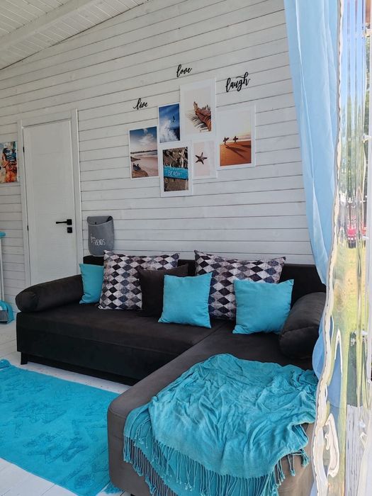 Каравана  с веранда  под наем