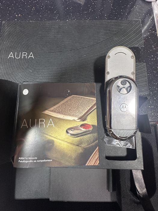 Motorolla aura r1