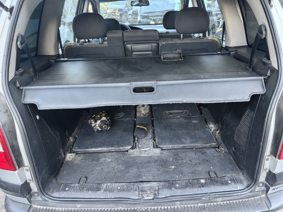 Опел Зафира 2.2 ДТИ 125к.с На Части! Opel zafira 2.2 DTI