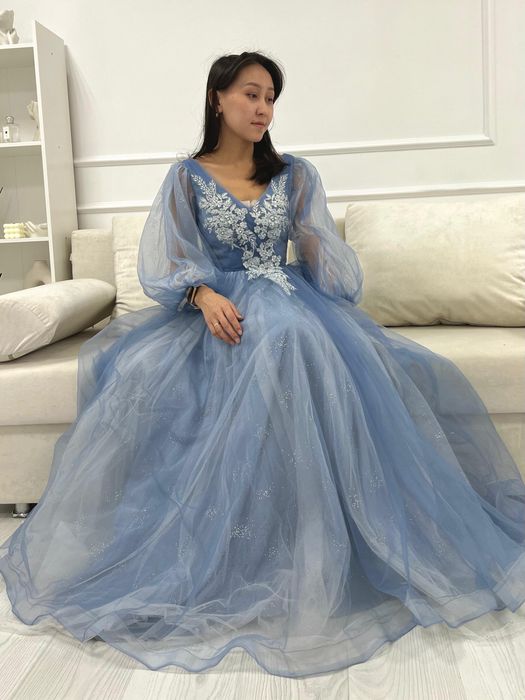 Вечерние платья