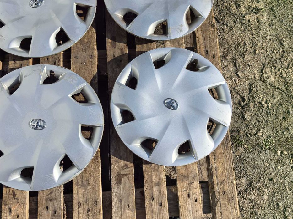 15 цола 4 х 100 мм Тойота Ярис / Корола