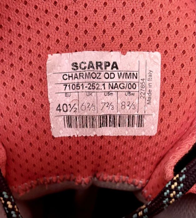 Quechua номер 39 и Scarpa ном 40, туристически обувки, боти планински