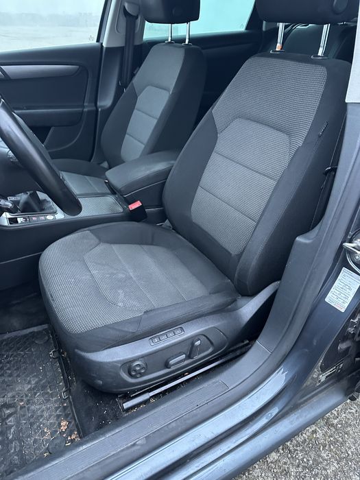 Dezmembrez VW Passat B7 2.0 TDI CFF 2013 volan stanga