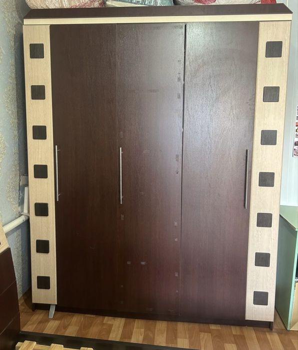 Спальный гарнитур