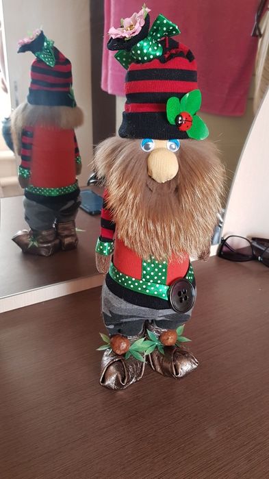 Гномы и домовята