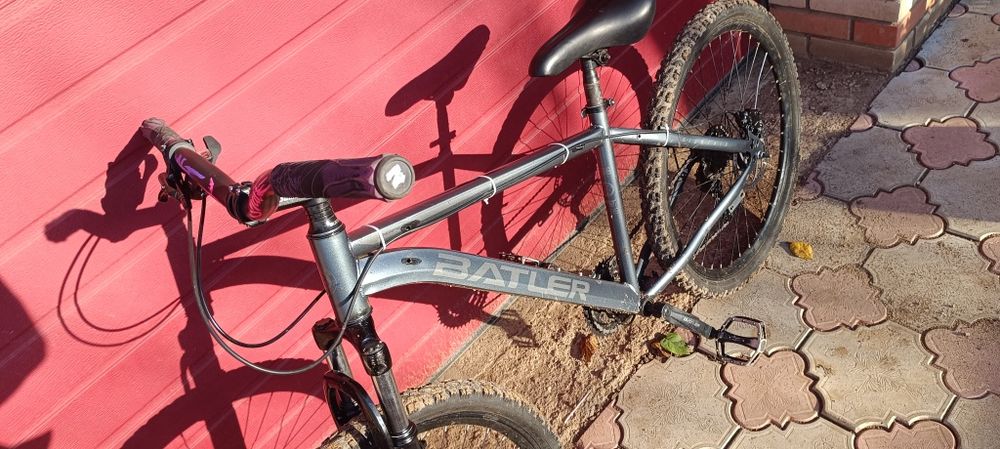 Продаётся велик на 26 за 45 отдам