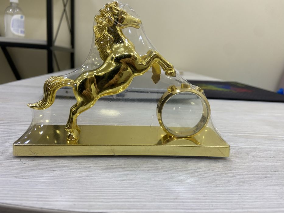 Mashina va ofis uchun osvijitel – Tulpor va Buqa