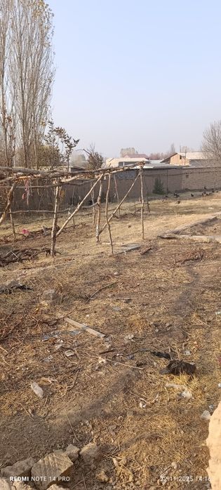 Тошкент тумани Келес  Гиеёс  Умаровад жоелашган. 3 ..сутик ер сурчно с
