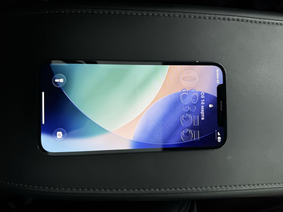 Iphone 12, темно синий